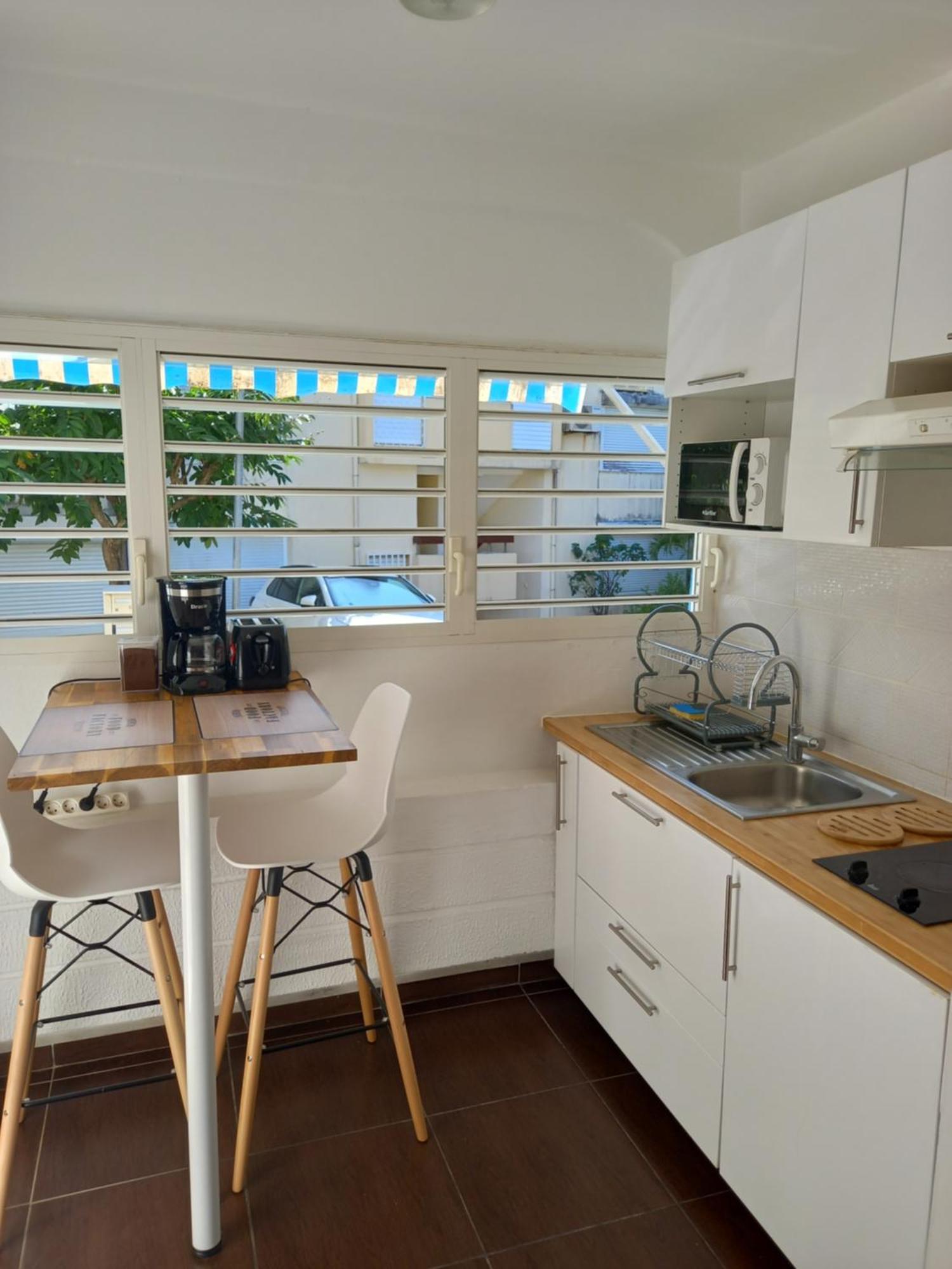 Le Studio Oncle Sam - Acces Piscine Et Plage Ле Госие Екстериор снимка